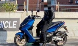 2024踏板最新爆料,颠覆传统，未来出行新趋势揭秘